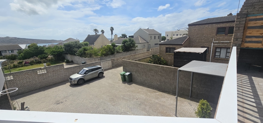 5 Bedroom Property for Sale in Myburgh Park Western Cape